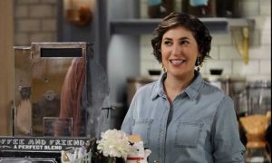 Mayim Bialik in Call Me Kat