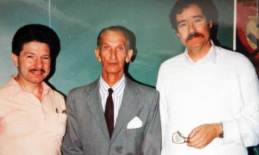 New Jersey social studies teachers Richard Flaim (left) and Harry Furman (right) with Polish resistance fighter and diplomat Jan Karski (center).