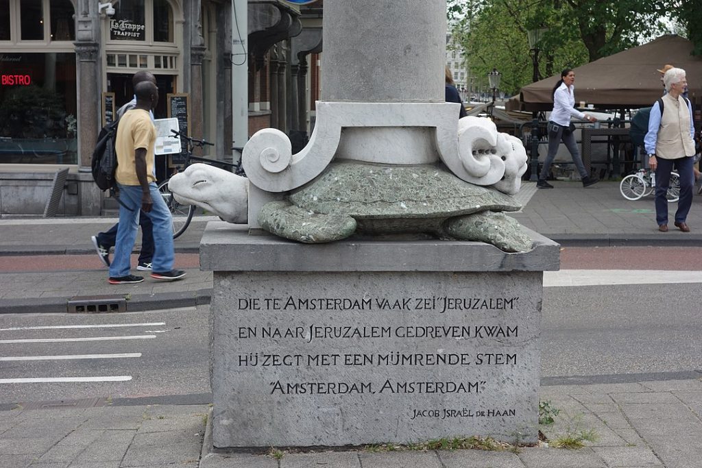 De Haan poem on a sculpture in Amsterdam.