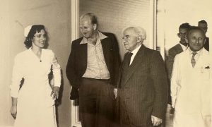 Shifra Kadish meets with Prime Minister David Ben Gurion. 